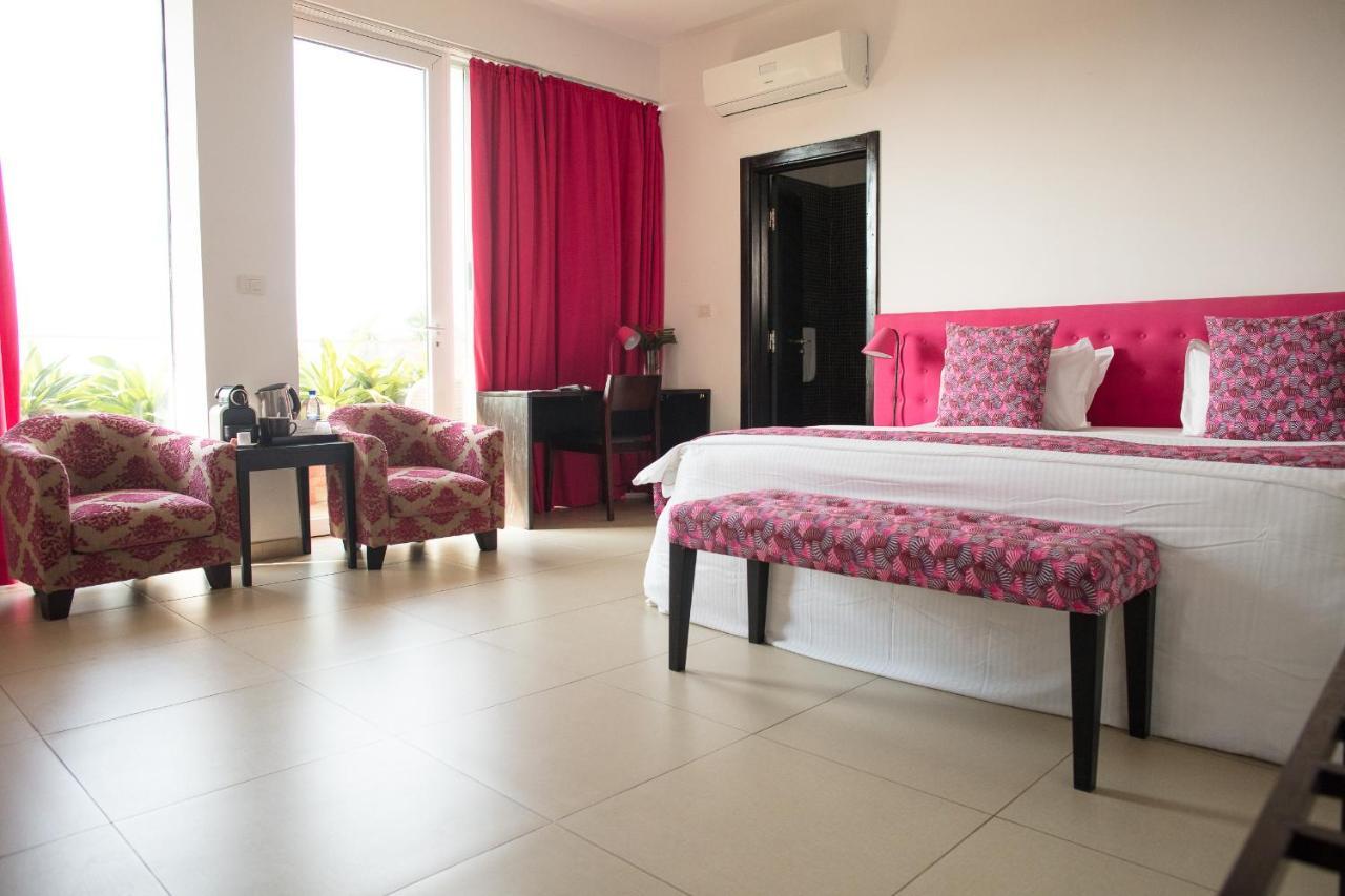 Hotel Maison Rouge Cotonou Kültér fotó